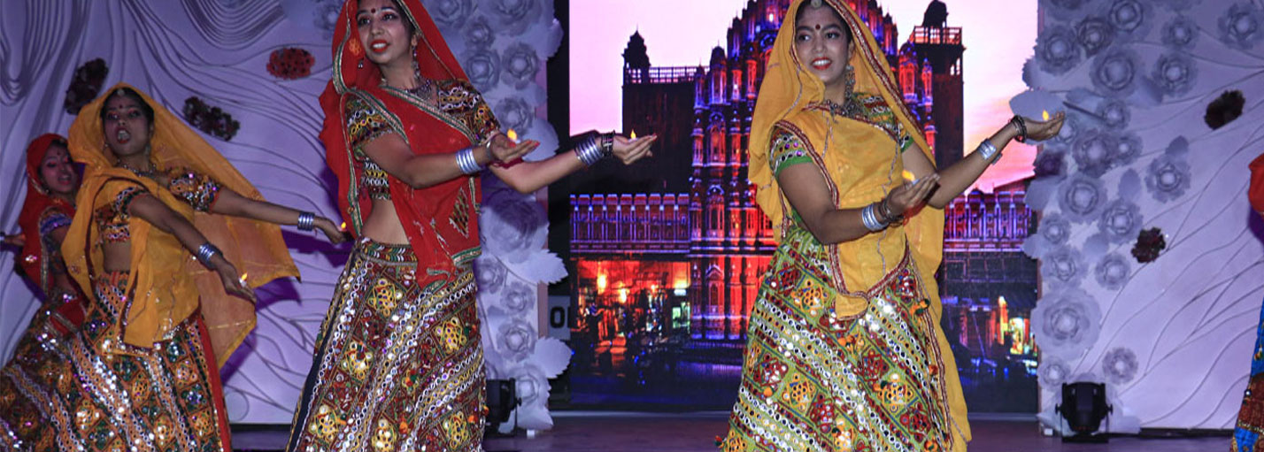  Best Fashion Designing courses in Delhi NCR,